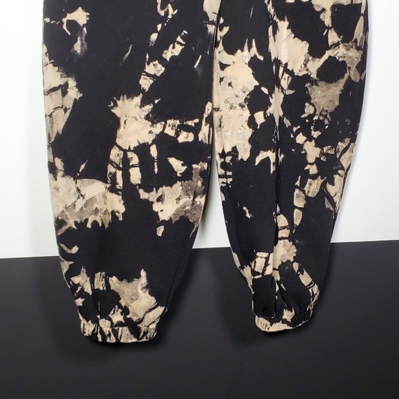 Custom Reverse Tiedye Sweatpants - Picture 7 of 9